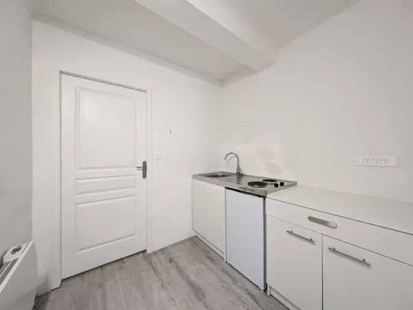 Bureaux 1 pièce 54 m²