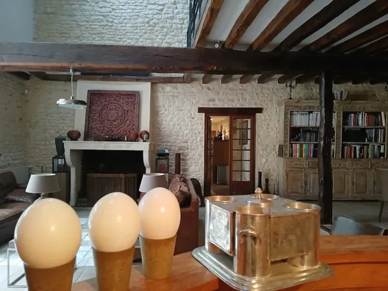 Photo 6