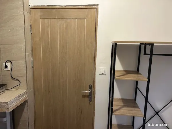 Studio de 10 m2 à 25 minutes de Paris Saint-Lazare