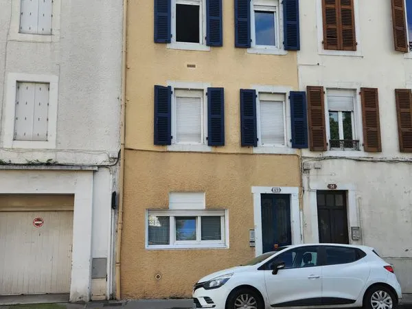 IMMEUBLE de rapport à PAU