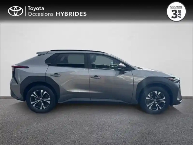Toyota Bz4X 218ch 11kw origin awd — photo 9
