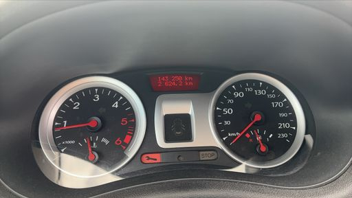 Renault Clio 1.5 DCI 90 - Expression – 2012 – 144000 km – Diesel – Boîte Manuelle — photo 21
