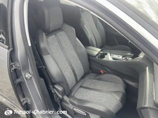 Peugeot 3008 puretech 130ch s&amp;s eat8 allure — photo 9