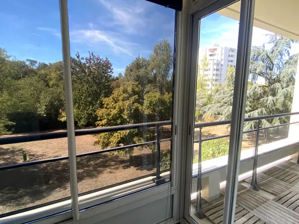 Appartement 4 pièces 77 m²