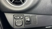 Toyota Yaris 100h GR SPORT 5p RC19 — photo 28