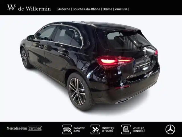 Mercedes Classe A 250 e progressive line — photo 7