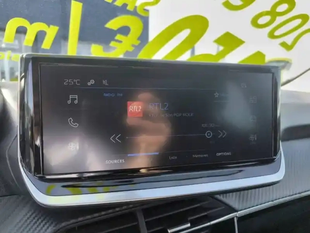 Peugeot 208 hybrid 110 ch e-dcs6 — photo 38