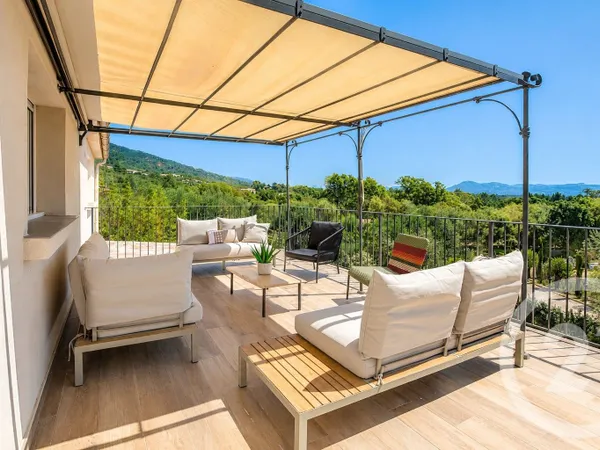 Appartement 5 pièces 131 m²