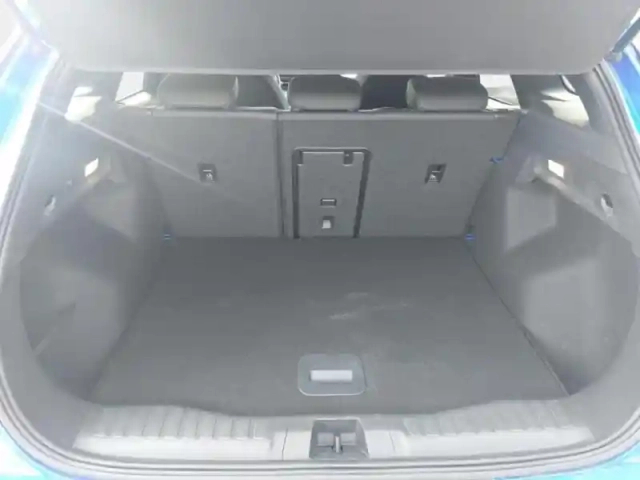 Ford Explorer 286ch extended range 77kwh rwd — photo 9