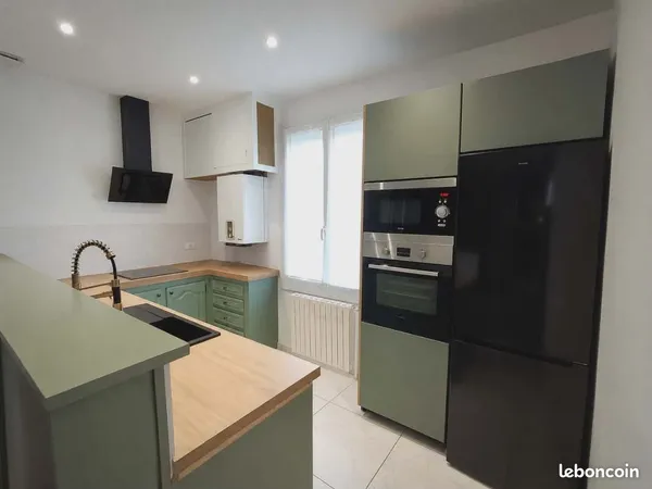 Maison de plain-pied avec jardin 🏡