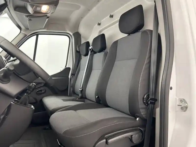 Renault Master fgn trac f3500 l3h3 blue dci 135 — photo 9