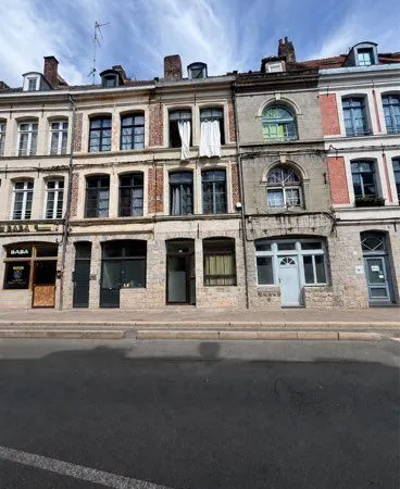 Immeuble de rapport 1 pièce 180 m²
