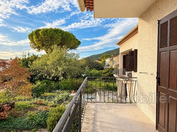 Appartement 5 pièces 100 m²