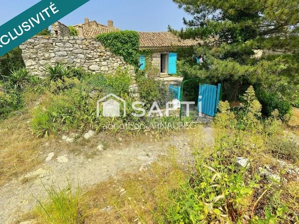 Une maison de caractère en pierre, avec jacuzzi et vue panoramique, pour vivre la Provence autrement