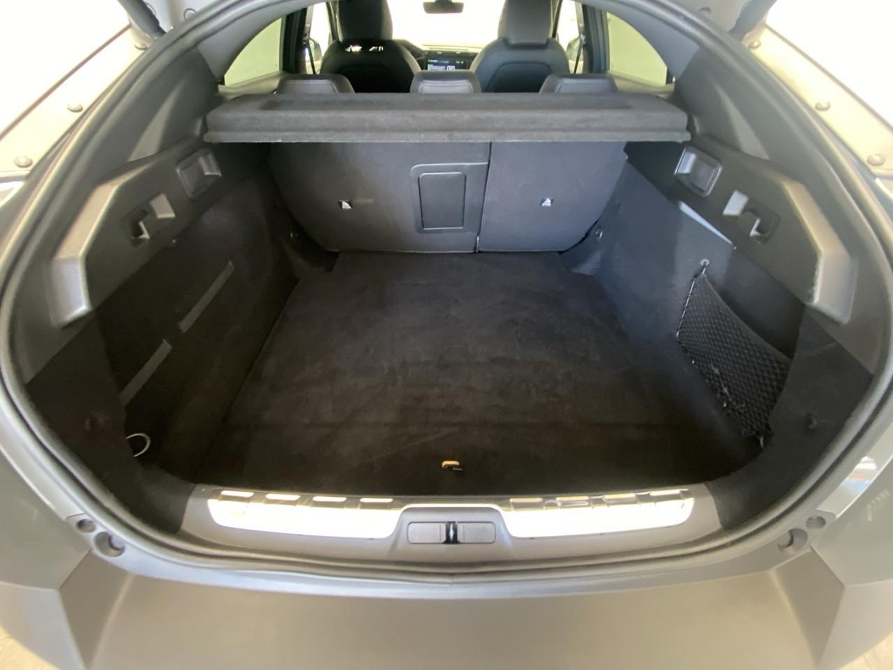 Peugeot 408 hybrid 136 e-dcs6 gt — photo 6