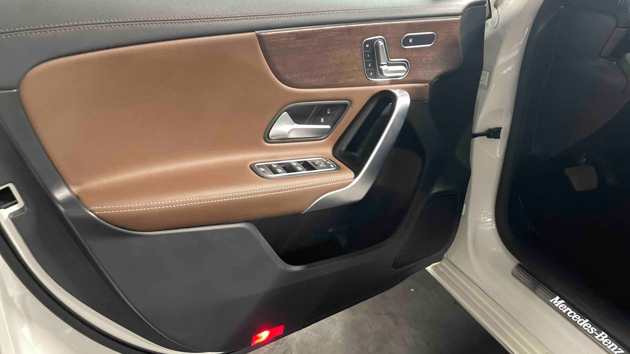 Mercedes Classe A 200 7G-DCT — photo 14