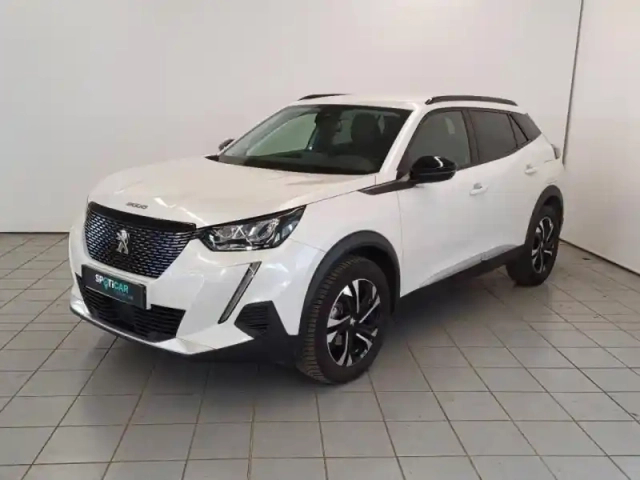 Peugeot 2008 1.2 puretech 130ch s&amp;s allure eat8 — photo 1