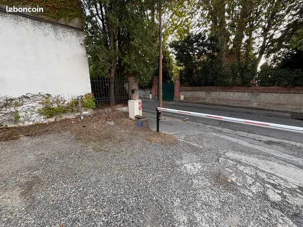 Emplacement de parking