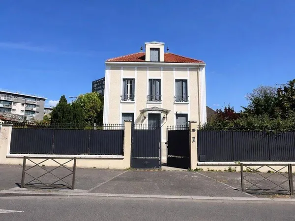 Maison 4 pièces 120 m²