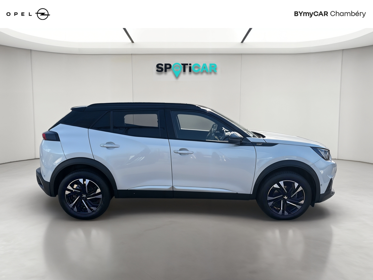 Peugeot 2008 PureTech 130 S&amp;S EAT8 — photo 6