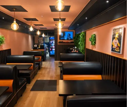 À SAISIR - Fast-Food clé en main, emplacement stratégique à Valence