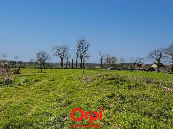 Terrain 4385 m²