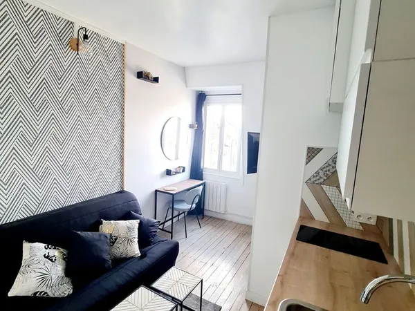 Studio meublé rénové ? Reims Jean Jaurès ? Grenier privatif