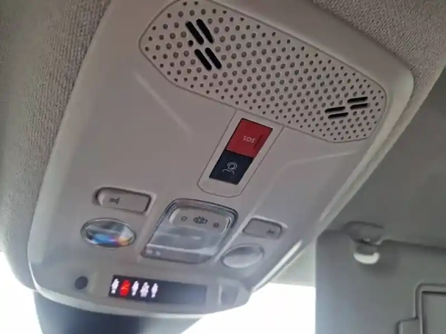 Citroën C4 puretech 130 s&amp;s bvm6 — photo 22