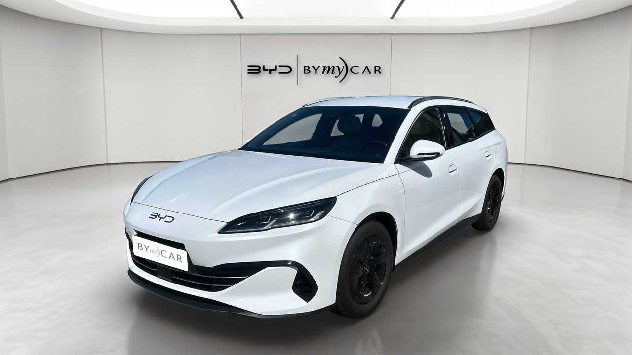 BYD Seal 6 Touring 1.5l DM-i 135 kW PHEV — photo 1