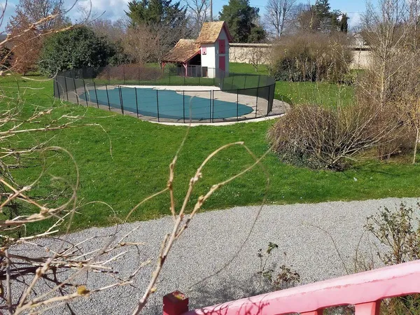 Maison 7 pièces 280 m²