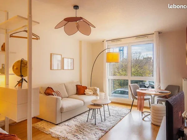 Studio 1 pièce 32 m²