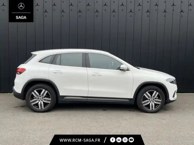 Mercedes Eqa 250+ edition — photo 6