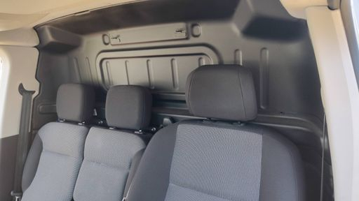 Opel Combo Cargo M 1.5 D 130 - Elegance – 2021 – 65417 km – Diesel – Boîte Manuelle — photo 16