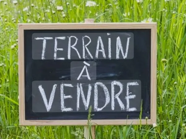 Terrain 901 m²