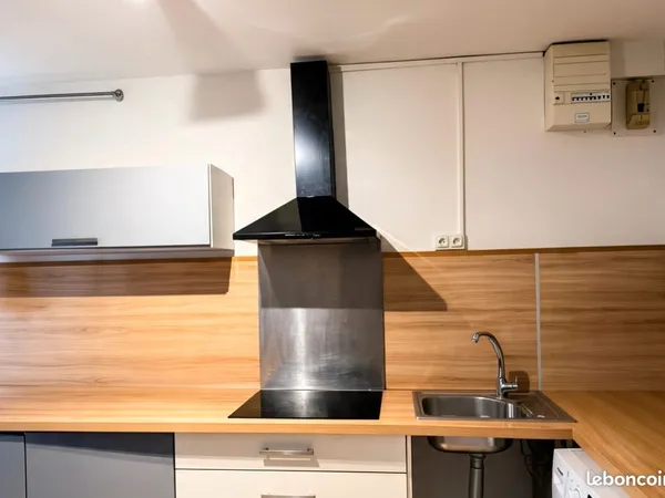 Appartement 50 m Place Des Lices