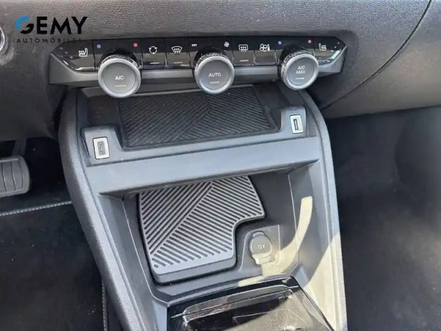 Citroën C4 hybride 145 ch e-dcs6 — photo 13