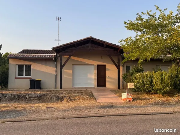 Maison T3 de plain-pied climatisée avec jardin à Astaffort