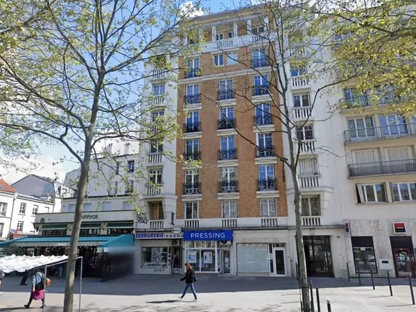 Paris XX-XI - M° A. Dumas - Bld. de Charonne - Immeuble Art Nouveau - 7/7 étage - Ascenseur - Vue dé
