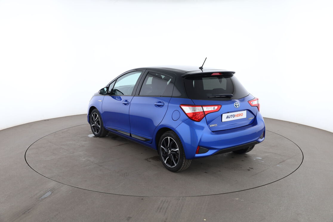 Toyota Yaris 1.5 Hybrid Collection — photo 3