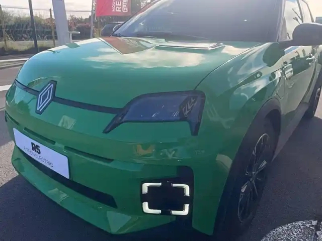 Renault 5 renault  e-tech electrique 10 ch autonomie confort — photo 20