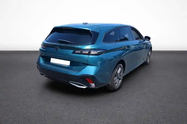 Peugeot 308 sw puretech 130ch s&amp;s eat8 — photo 6