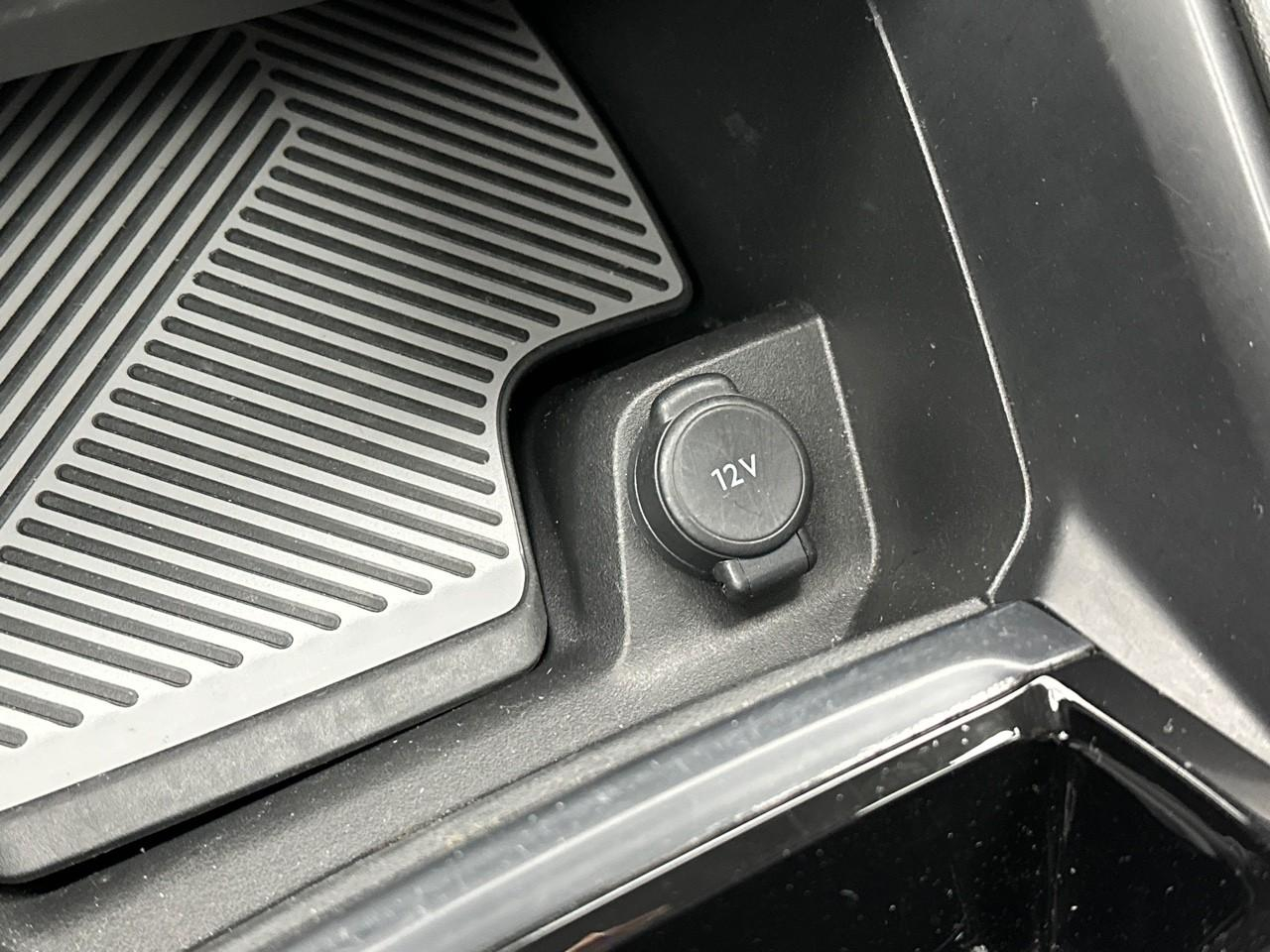 Citroën C4 e-c4 136 ch automatique shine pack — photo 31