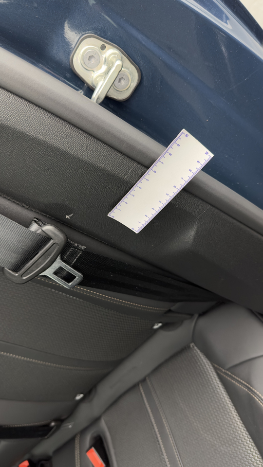 Peugeot 3008 Hybrid 225 e-EAT8 — photo 34