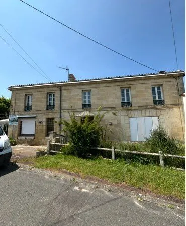 Maison 85 m² Bourg