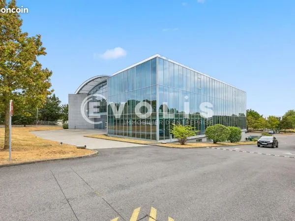 Bureaux 173 m²