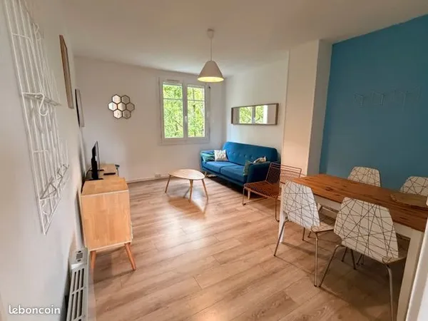 Appartement T3 52m² République