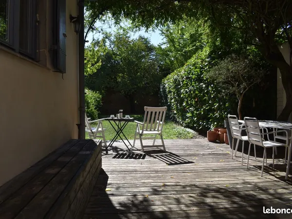 Maison de maître 260 m² rénovée - DPE C - 6 ch - jardin - Castres