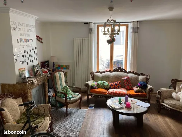 Chambre de 22m2 en colocation dans une maison avec jardin