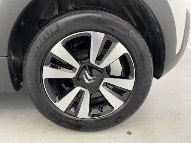 Citroën C3 puretech 83 s&amp;s bvm5 — photo 16