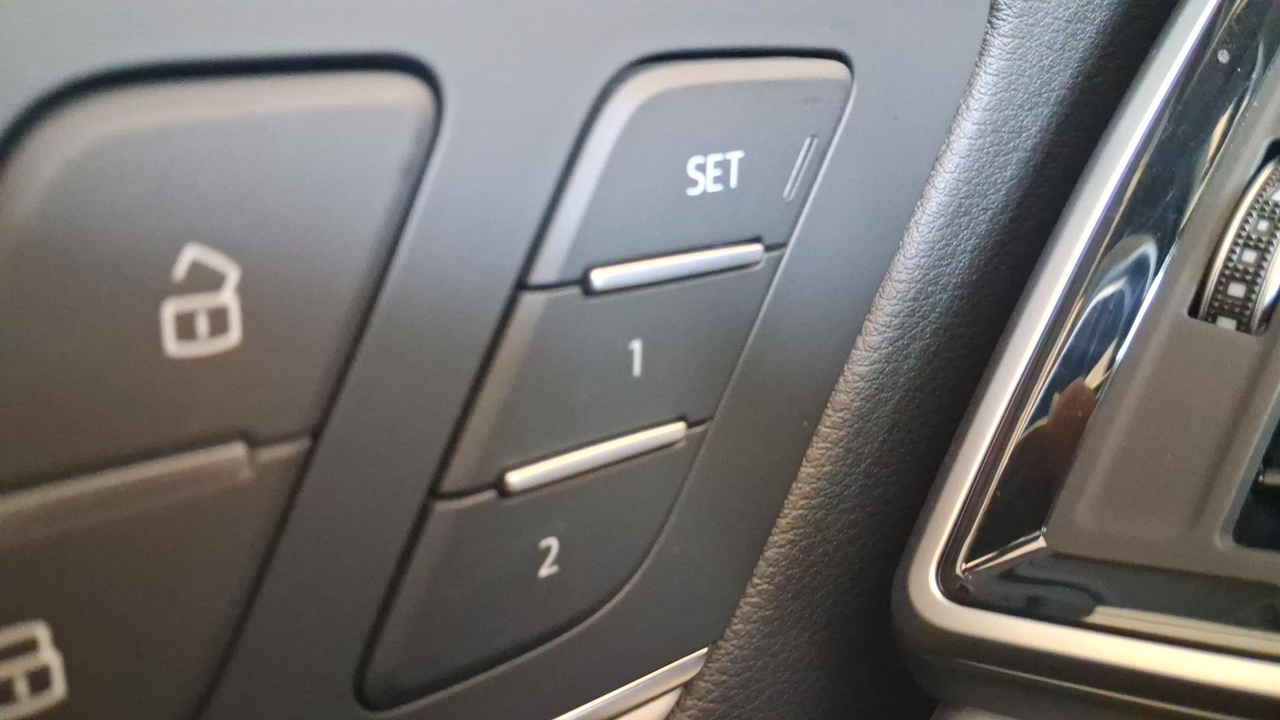 Audi Q5 55 TFSIe 367 S tronic 7 Quattro — photo 30